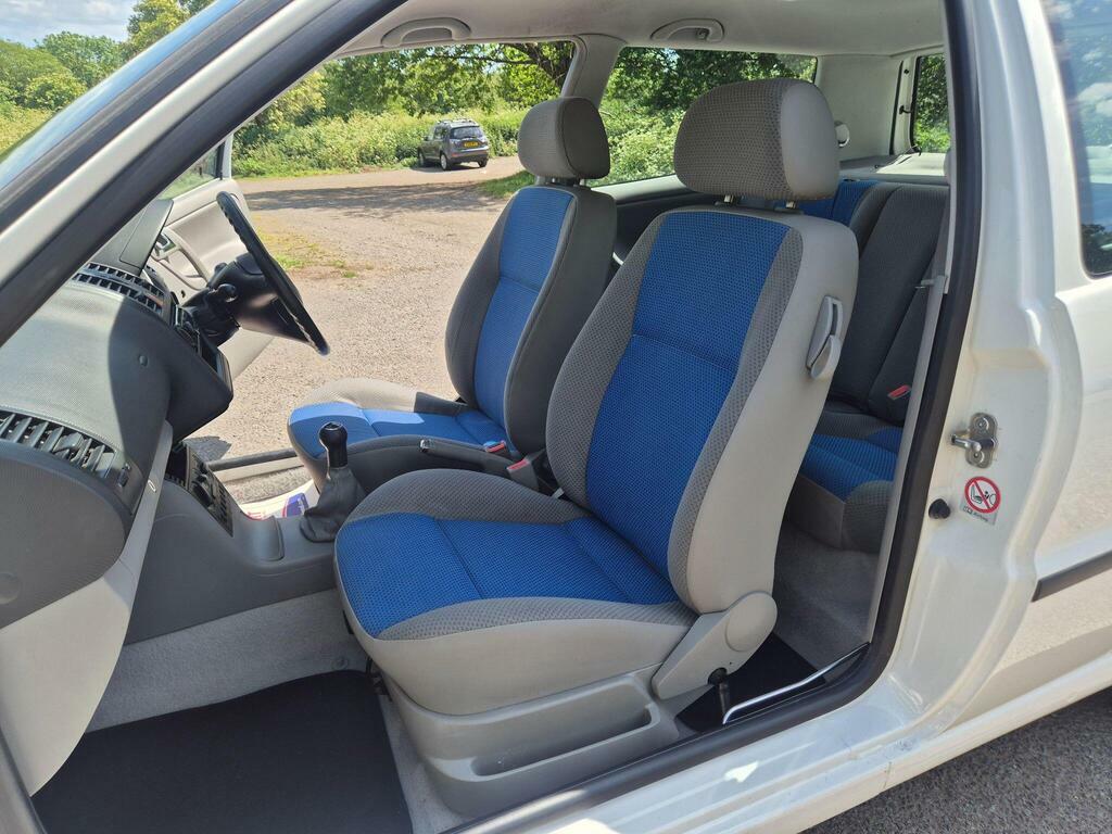 Volkswagen Polo 1.4 E Silver #47