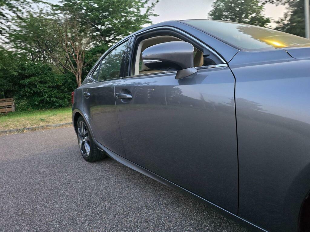 Lexus IS 300H F-sport Cvt Navigation Red #15