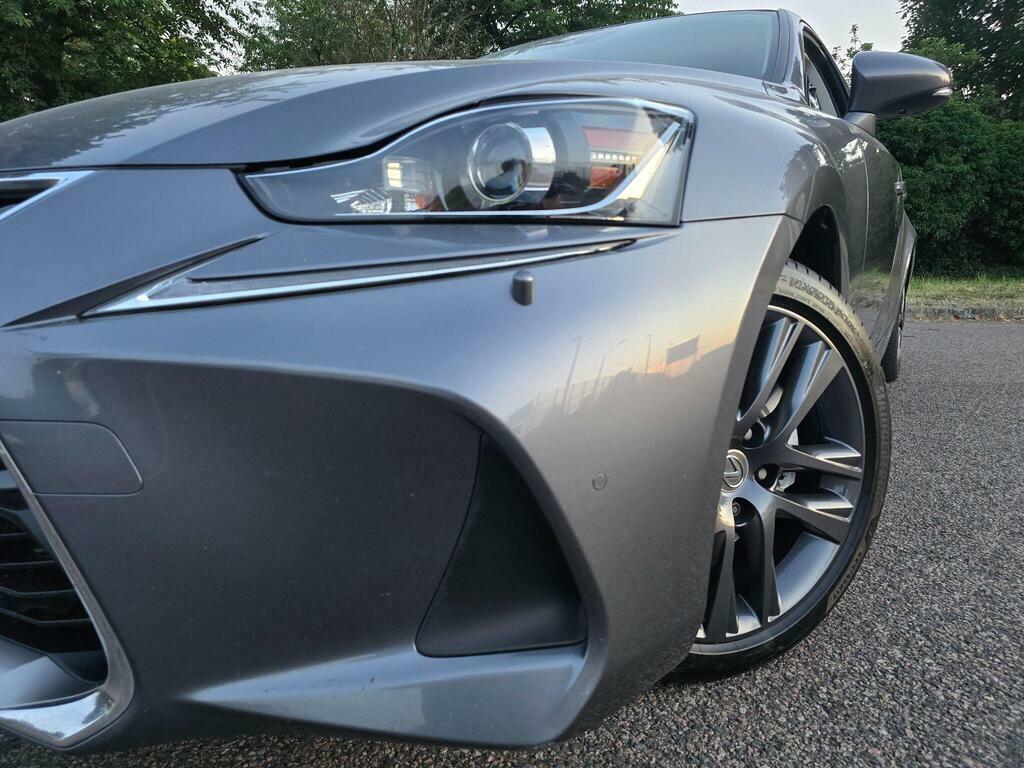 Lexus IS 300H F-sport Cvt Navigation Red #26