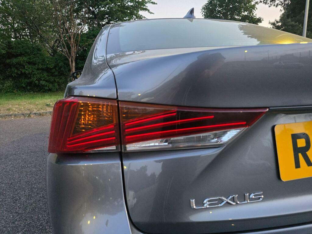 Lexus IS 300H F-sport Cvt Navigation Red #59