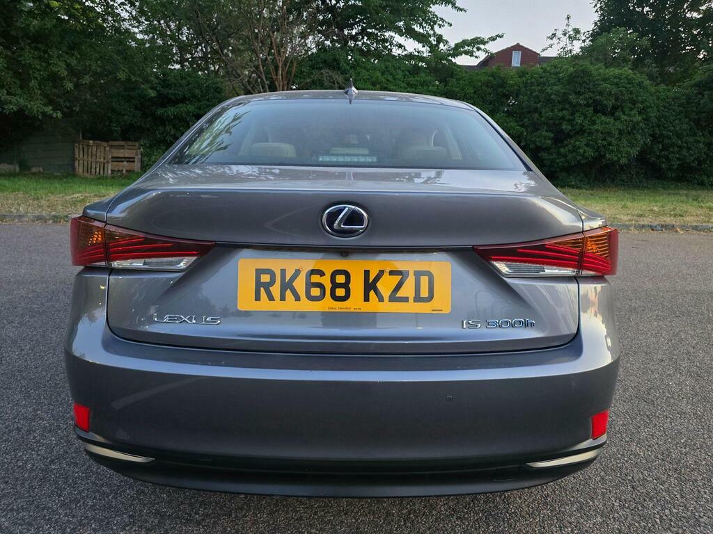 Lexus IS 300H F-sport Cvt Navigation Red #61