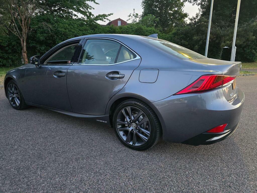 Lexus IS 300H F-sport Cvt Navigation Red #33