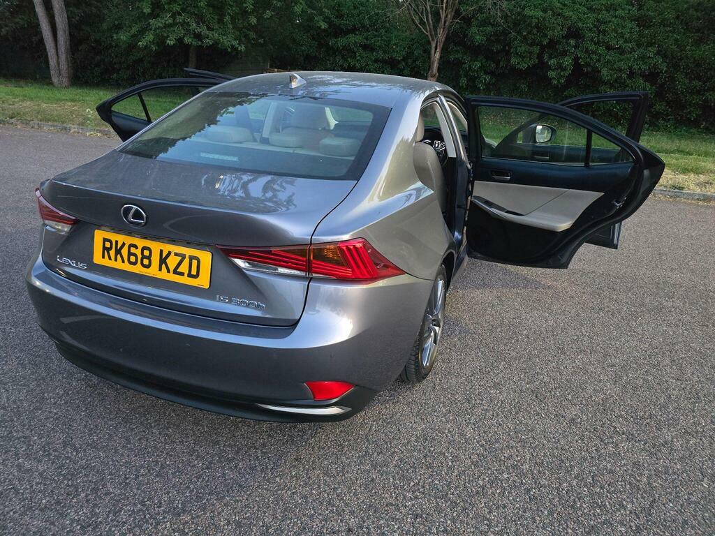 Lexus IS 300H F-sport Cvt Navigation Red #37