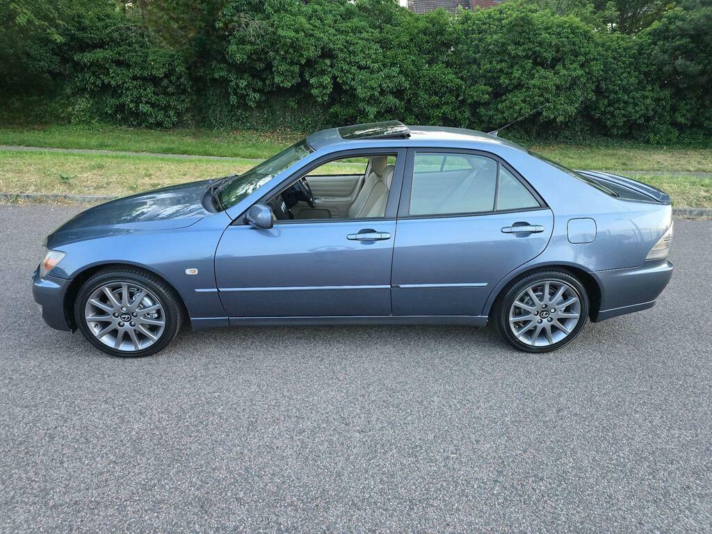 Lexus IS Silver #49