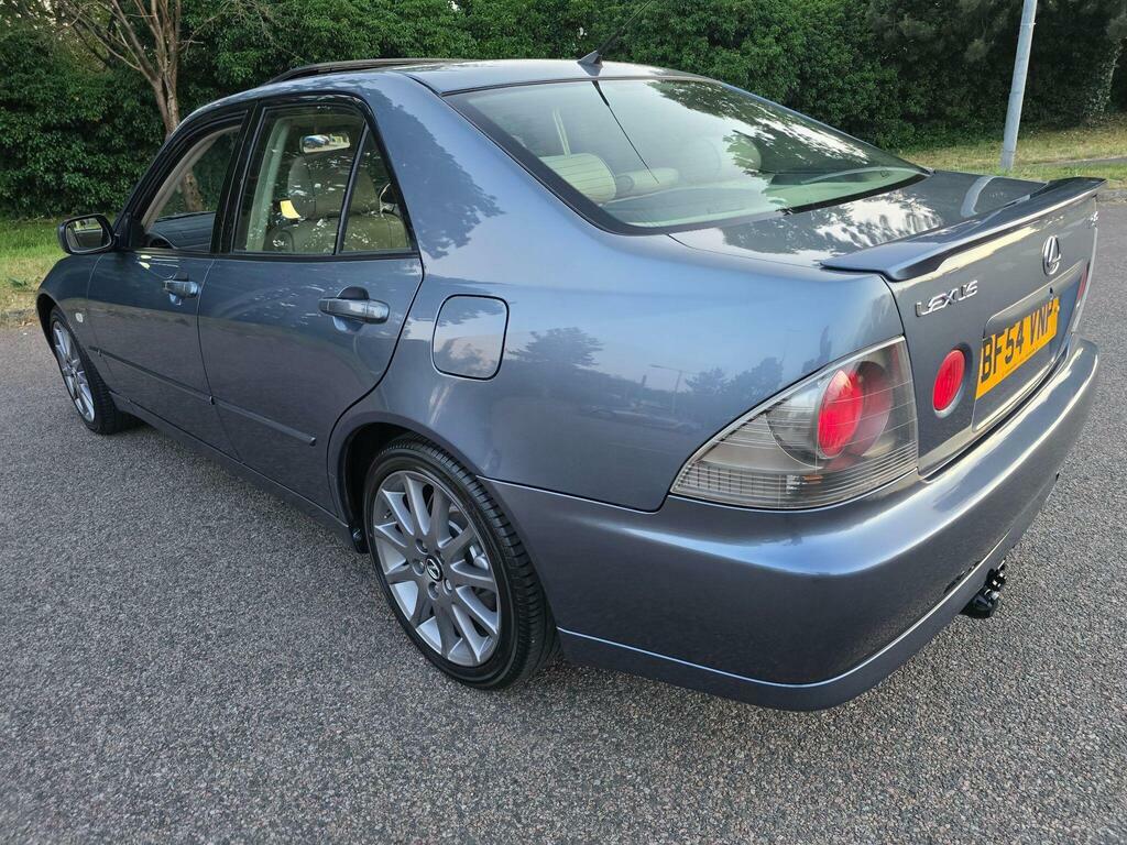 Lexus IS Silver #26