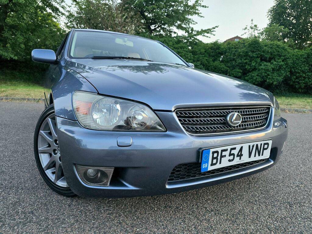 Lexus IS Silver #12