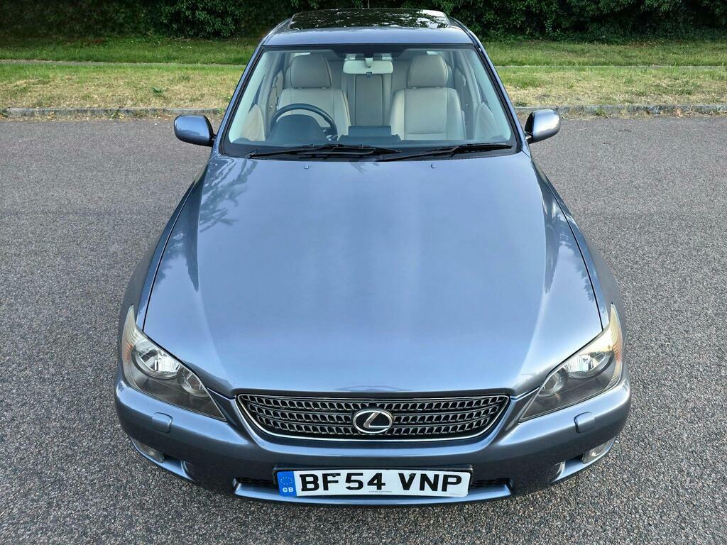 Lexus IS Silver #9