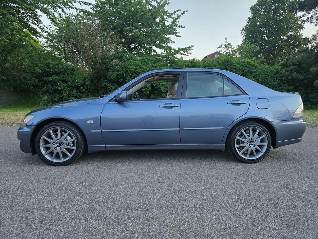 Lexus IS Silver #47
