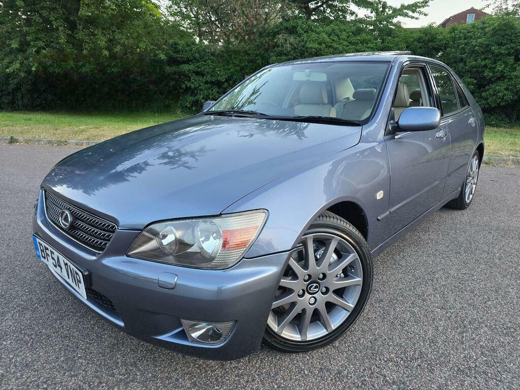 Lexus IS 2.0 200 Se Blue #3