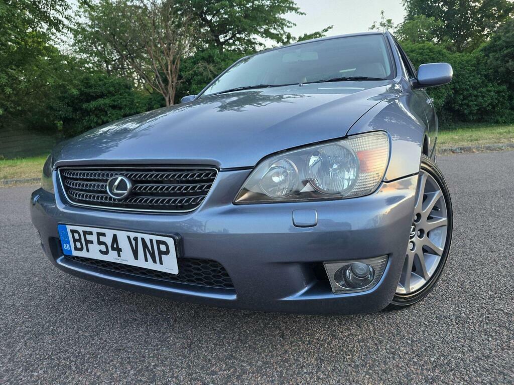 Lexus IS 2.0 200 Se Blue #5