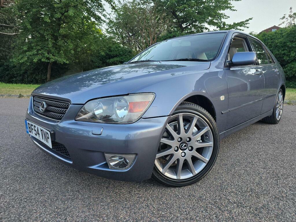 Lexus IS 2.0 200 Se Blue #4