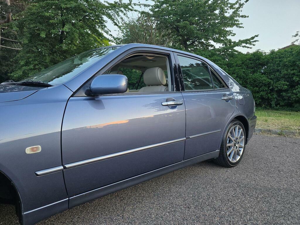 Lexus IS Silver #18