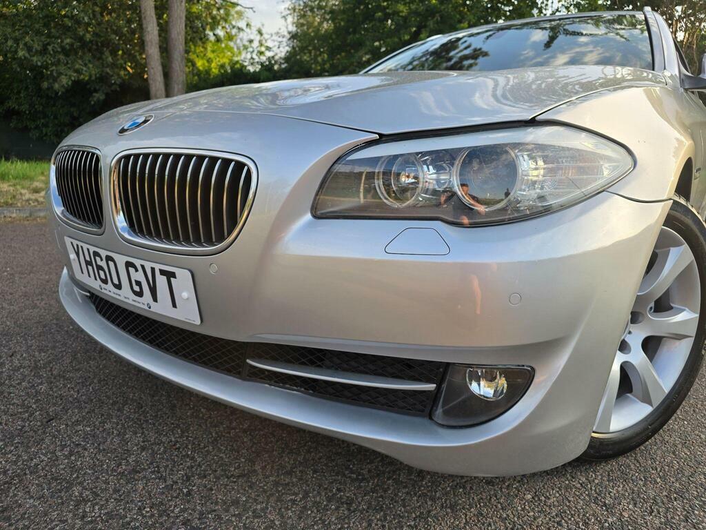 BMW 5 Series 3.0 525D Se Touring Steptronic Euro 5 YH60GVT Silver #4