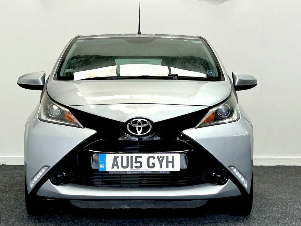 Toyota Aygo 1L X-play AU15GYH Silver #2
