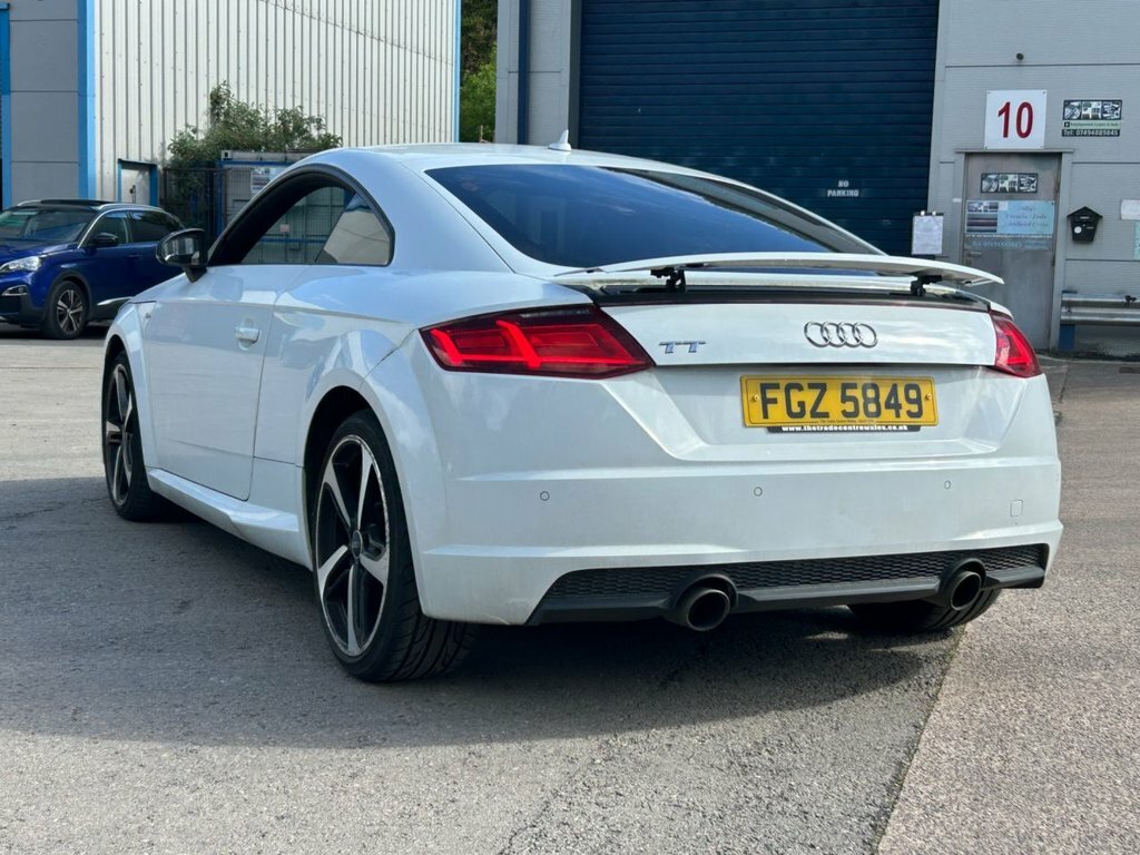 Audi TT 1.8L Black Edition FGZ5849 White #2