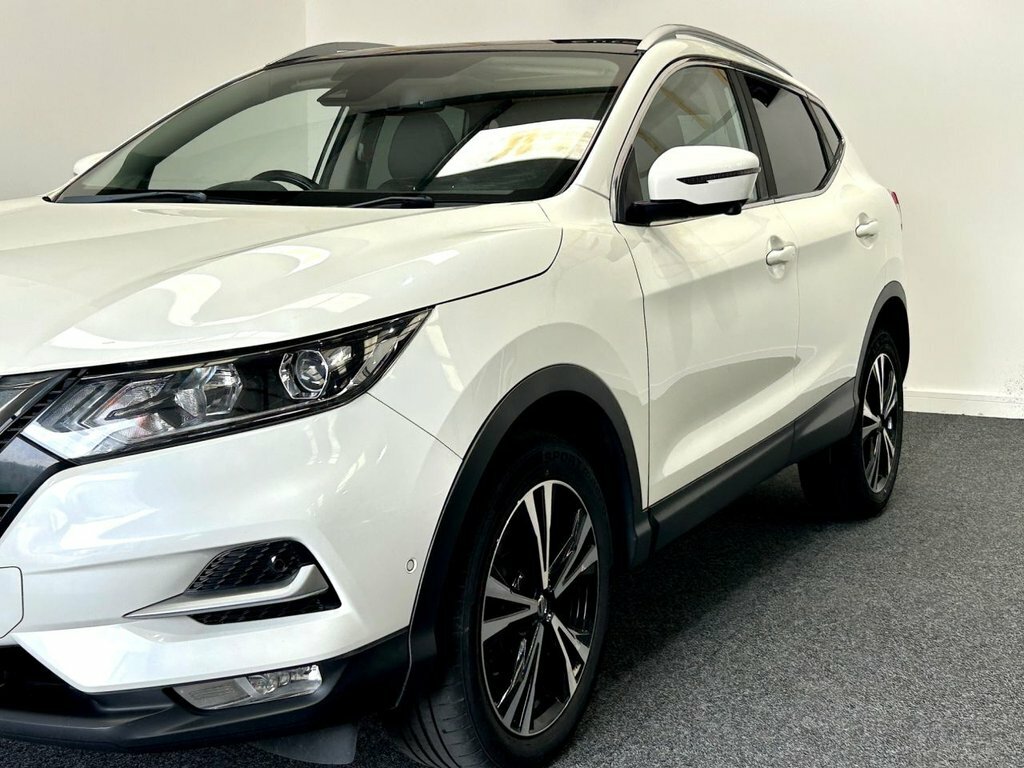 Nissan Qashqai 1.5L N-connecta DS68WKA White #5