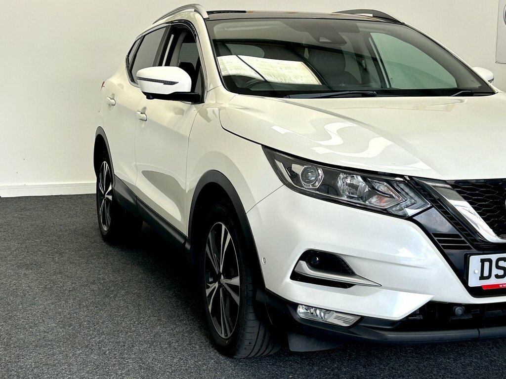 Nissan Qashqai 1.5L N-connecta DS68WKA White #6