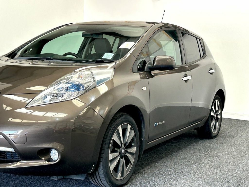 Nissan Leaf Hatchback WL16HVO Brown #5