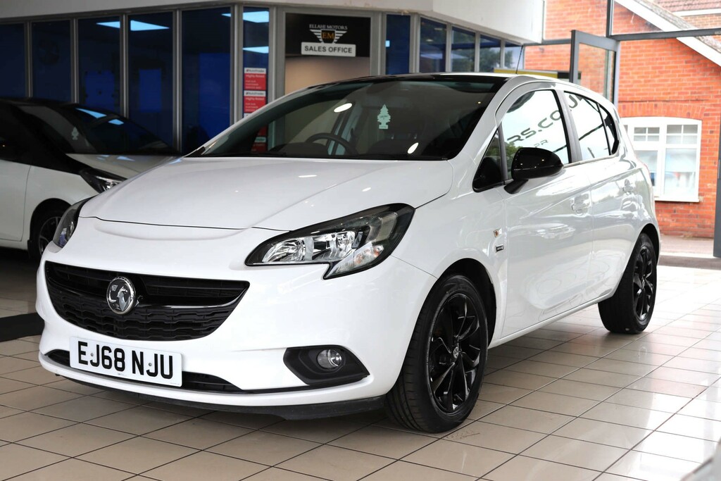Vauxhall Corsa Griffin EJ68NJU White #2