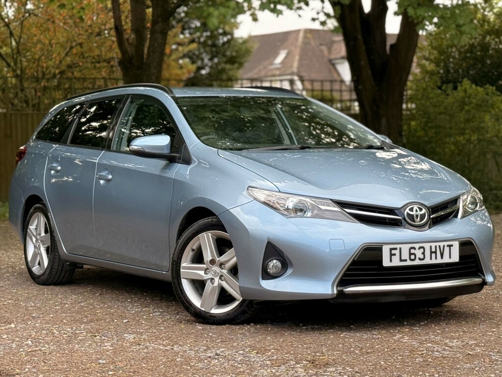 Toyota Auris Sport Valvematic Blue