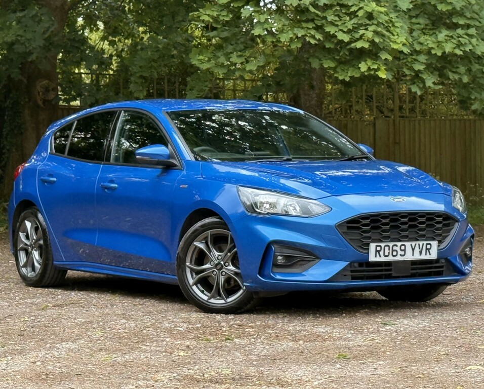 Ford Focus 1.0T Ecoboost St-line Hatchback Euro Blue