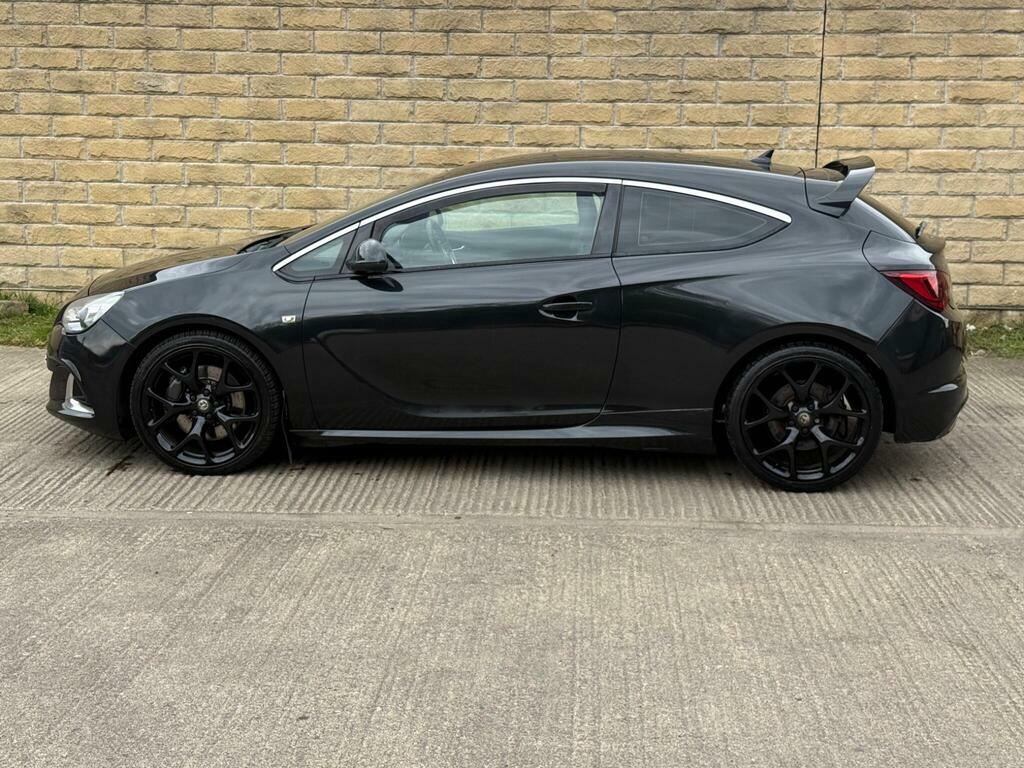 Vauxhall Astra GTC 2.0T Vxr Euro 5 S S Black #2