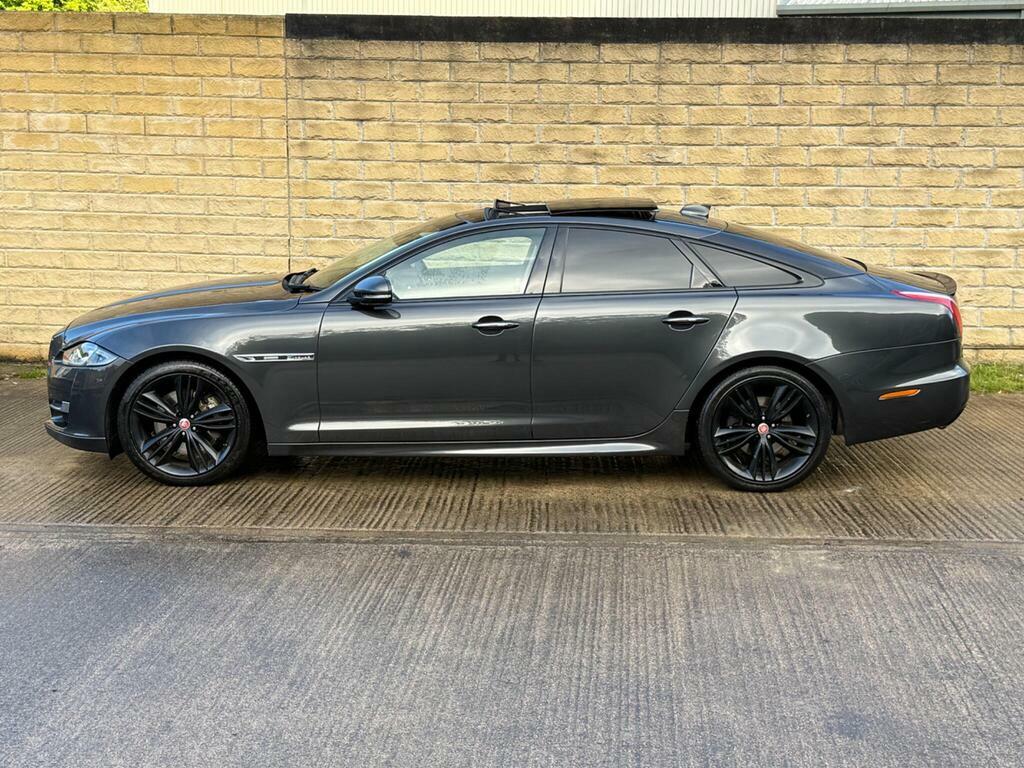 Jaguar XJ 3.0D V6 R-sport Euro 6 S S Grey #2