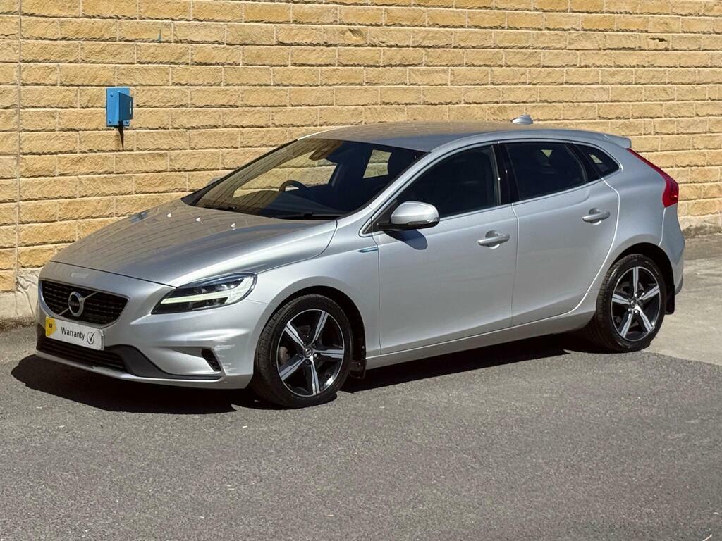 Volvo V40 2.0 D2 R-design Euro 6 S S Silver