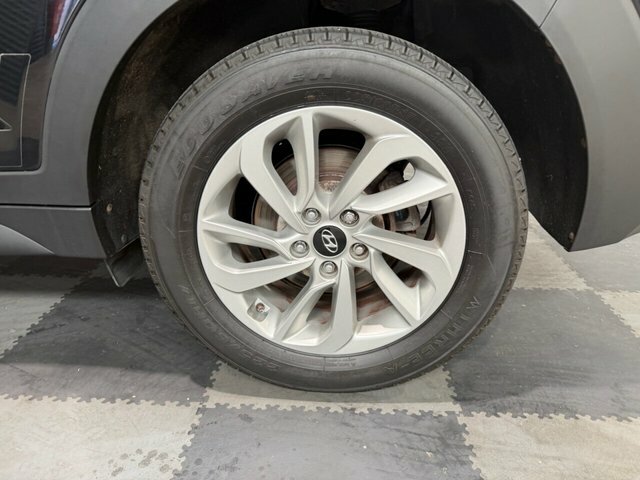 Hyundai Tucson 1.7 Crdi Blue Drive Se Nav Suv E BF67SSV Black #5