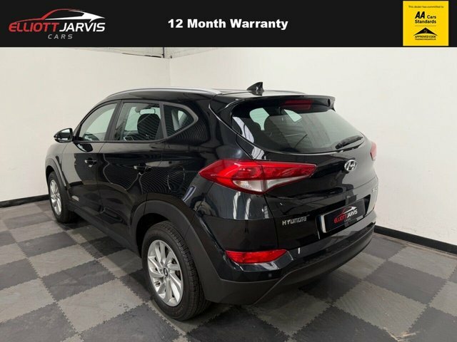 Hyundai Tucson 1.7 Crdi Blue Drive Se Nav Suv E BF67SSV Black #3