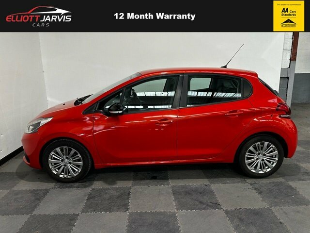 Peugeot 208 1.2 Puretech Active Hatchback Eu YH65VZG Orange #4
