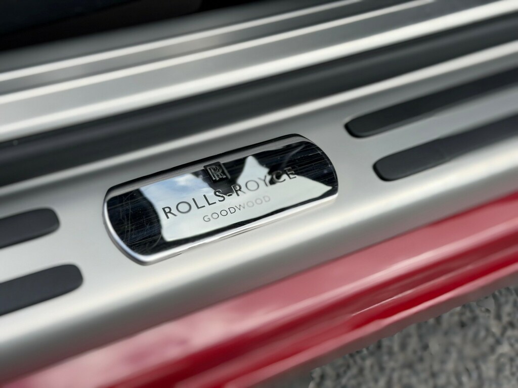 Rolls-Royce Dawn 6.6 V12 Convertible Euro 6 563 Bh Y23MSL Black #11