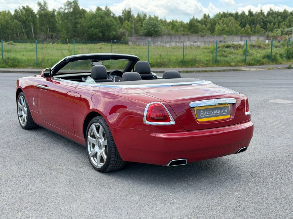 Rolls-Royce Dawn Convertible 6.6 V12 201717 Red #3