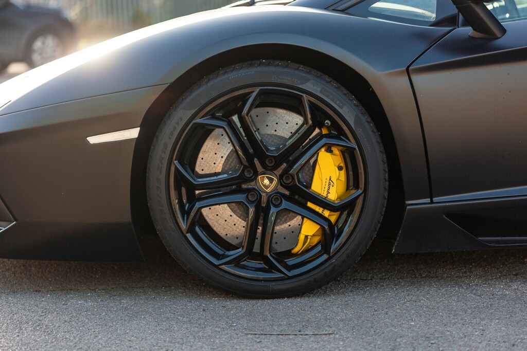 Lamborghini Aventador 6.5 L V12 Exceptional Example Black #21