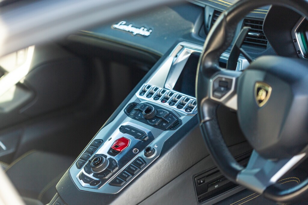 Lamborghini Aventador 6.5 L V12 Exceptional Example Black #46