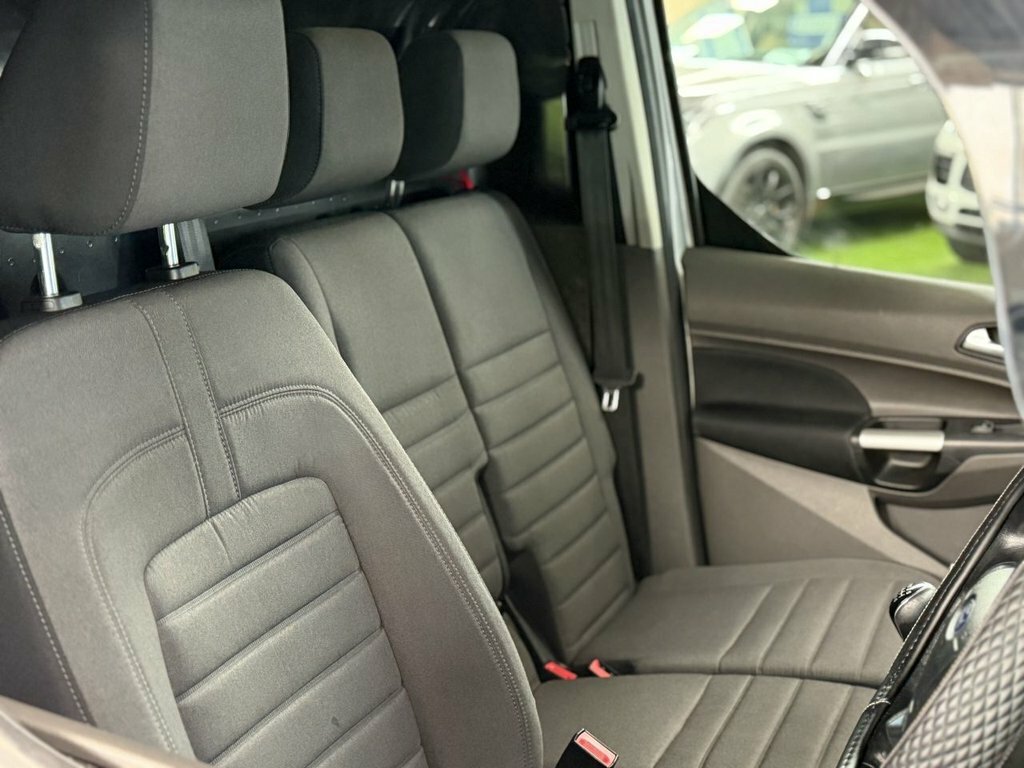 Ford Transit Connect 1.5L Limited YC20UGB Silver #4