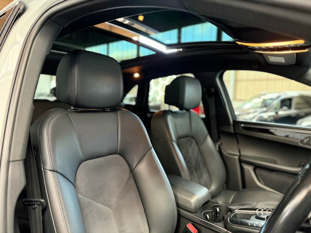 Porsche Macan 3L S SX65ENW White #2