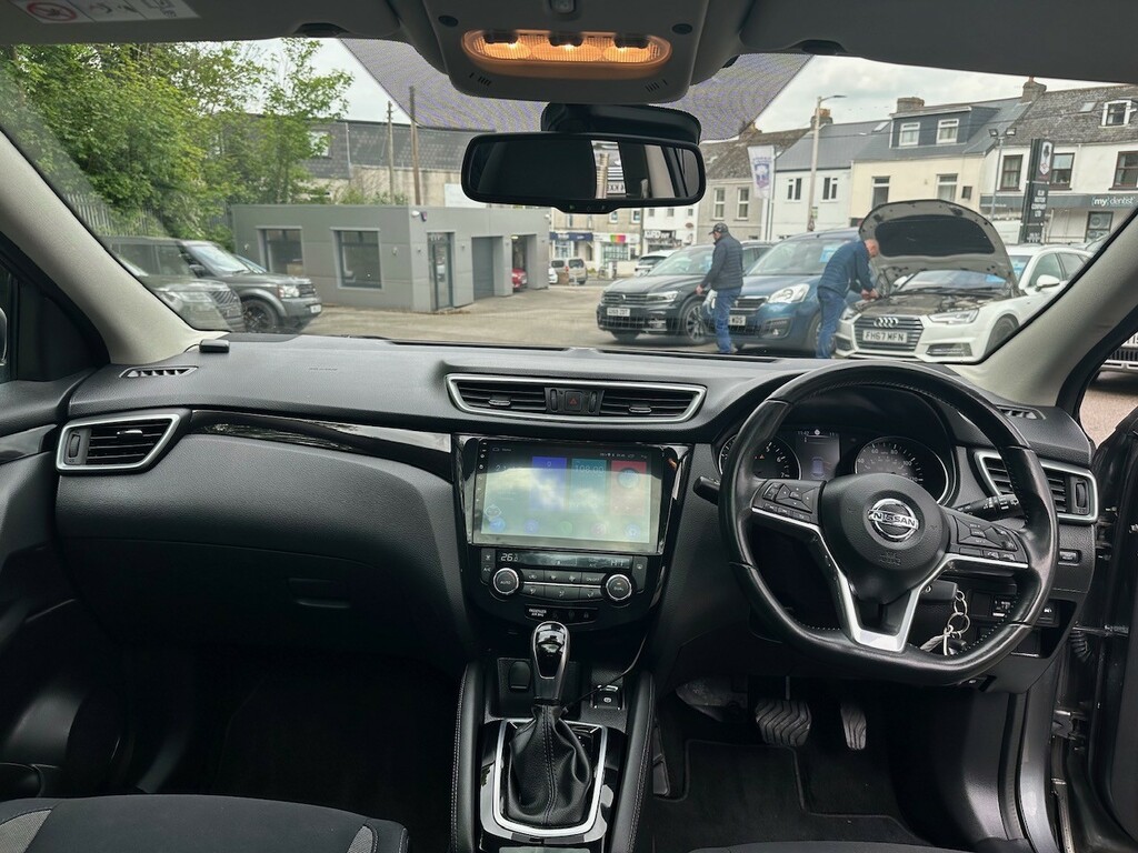 Nissan Qashqai Suv 1.2 Dig-t Acenta 2017 GU67NNX Grey #4