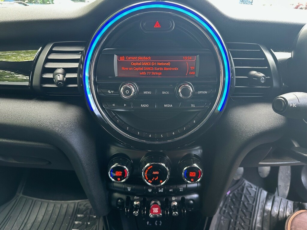 Mini Hatch Mpv 2.0 2015 YG65YKK White #5