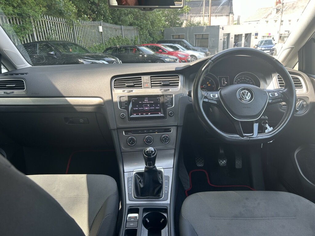 Volkswagen Golf Hatchback 1.6 Tdi Bluemotion Tech Se 2013 CK13RHX White #4