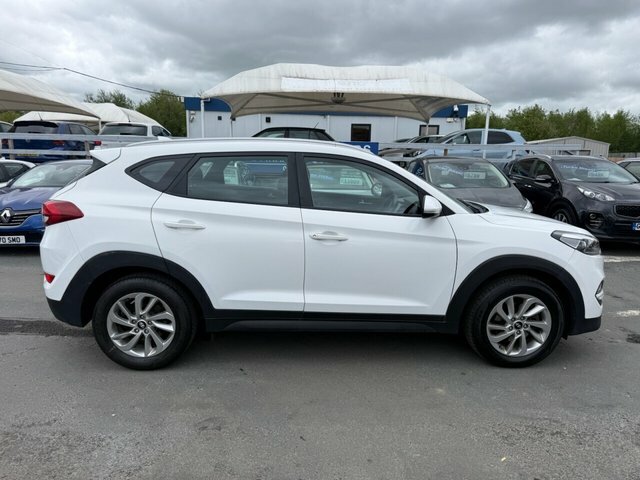 Hyundai Tucson 1.7 Turbo Crdi Blue Drive Se Edition 5 Do EN66WDG White #3