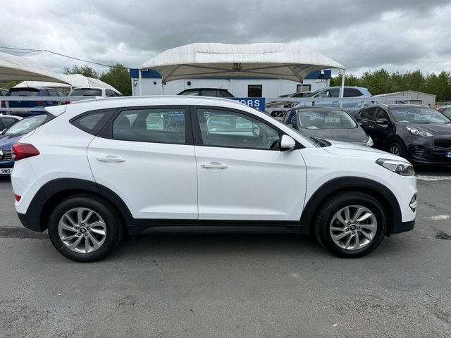 Hyundai Tucson 1.7 Turbo Crdi Blue Drive Se Edition 5 Do EN66WDG White #4