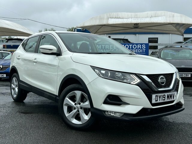 Nissan Qashqai 1.5 Turbo Dci Acenta Premium Suv M DY19MMV White #6