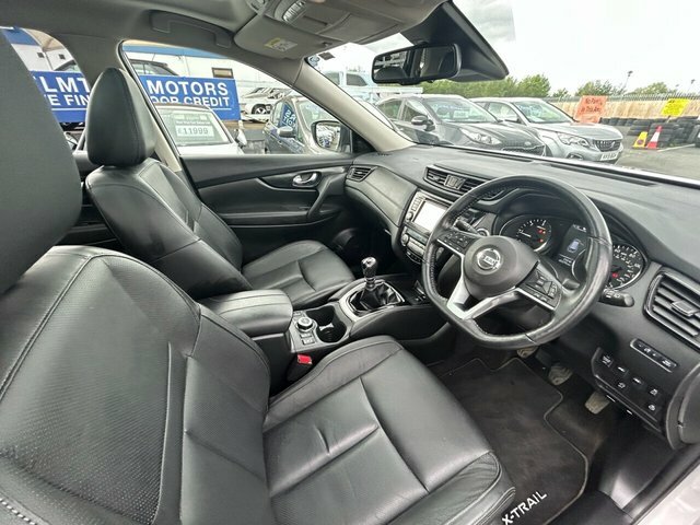 Nissan X-Trail 1.6 Turbo Dci Tekna Edition Suv Ma NJ67BAO Silver #2
