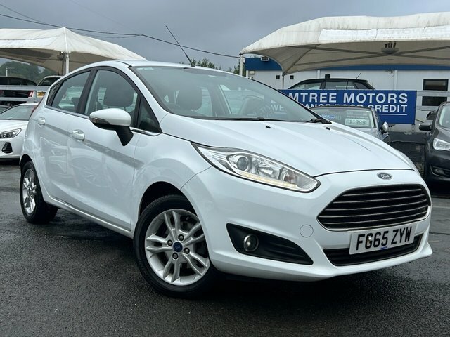 Ford Fiesta 1.2 Zetec Hatchback Euro 6. FG65ZYW White #4