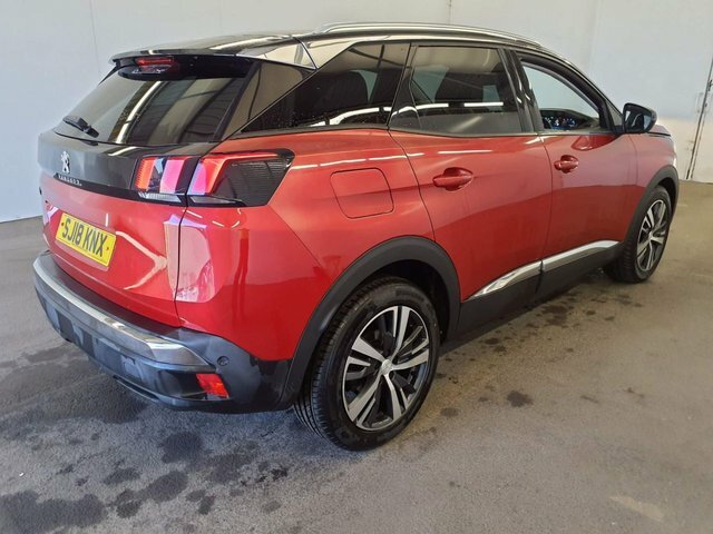Peugeot 3008 1.6 Eco Turbo Blue Hdi Allure Edition 5 D SJ18KNX Red #6