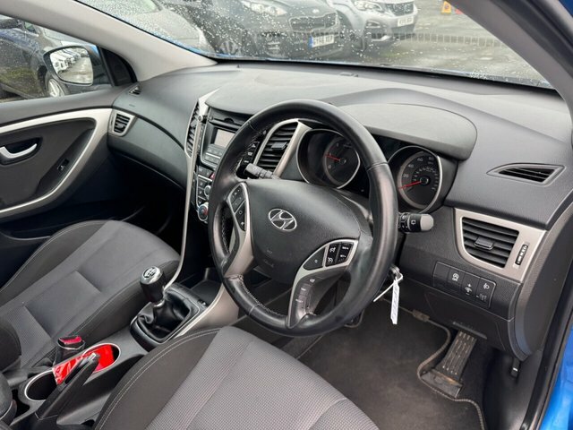 Hyundai I30 1.6 Turbo Crdi Blue Drive Se Edition Tour Blue #2