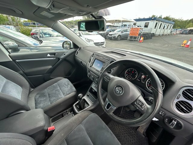 Volkswagen Tiguan 2015 Reg 2.0 Turbo Tdi Match Editio LM04ORR White #2