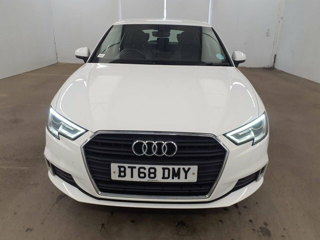 Audi A3 1.5 Tfsi Cod 35 Sport Edition Sportback M BT68DMY White #3