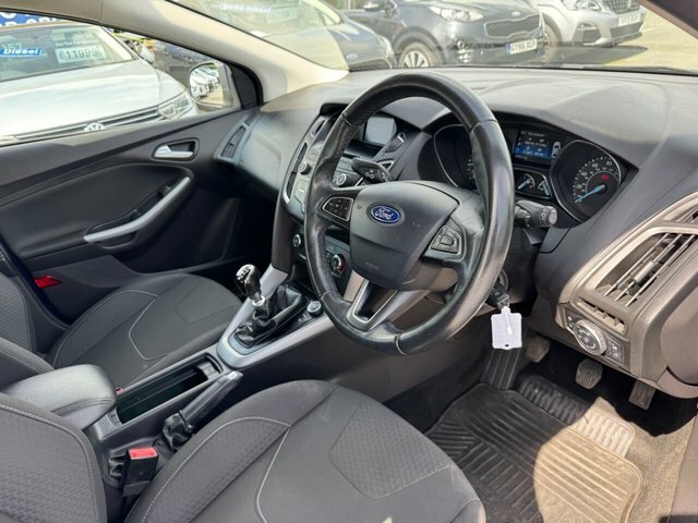 Ford Focus 1.5 Turbo Tdci Zetec Edition Hatchback 5 SF15VRU Blue #2